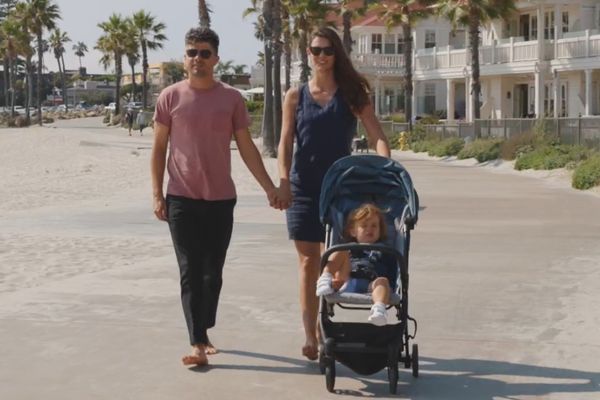 when-can-you-take-a-baby-to-the-beach-tips-hacks-what-you-must